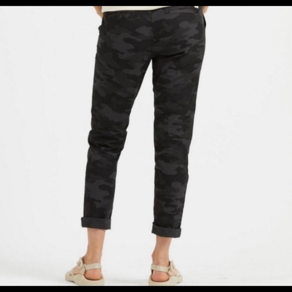 Vuori Small‎ Black Camo Ripstop Pants - Picture 3 of 8
